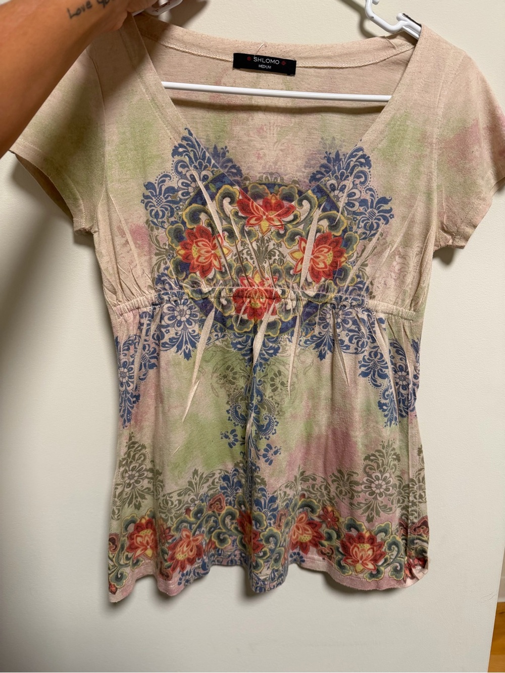 Shlomo Floral V-Neck Top in Multi-Color